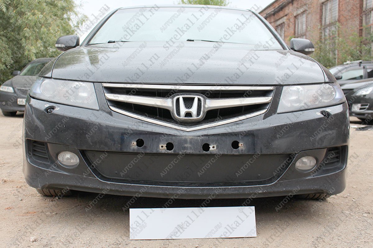 969 р. Зимняя заглушка решетки радиатора Стрелка11  Honda Accord  7 CM (2006-2008) универсал рестайлинг (черная)  с доставкой в г. Кемерово