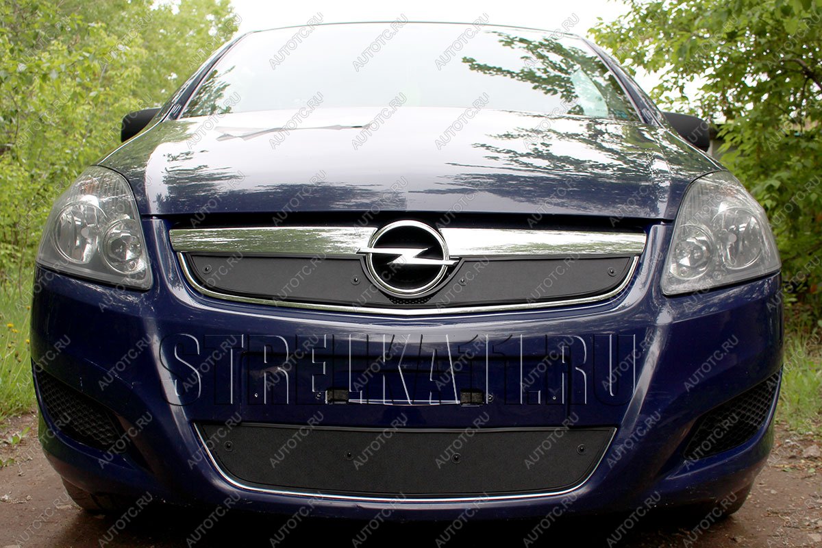 759 р. Зимняя заглушка решетки радиатора (низ) Стрелка11 Opel Zafira В рестайлинг (2007-2015) (черная)  с доставкой в г. Кемерово