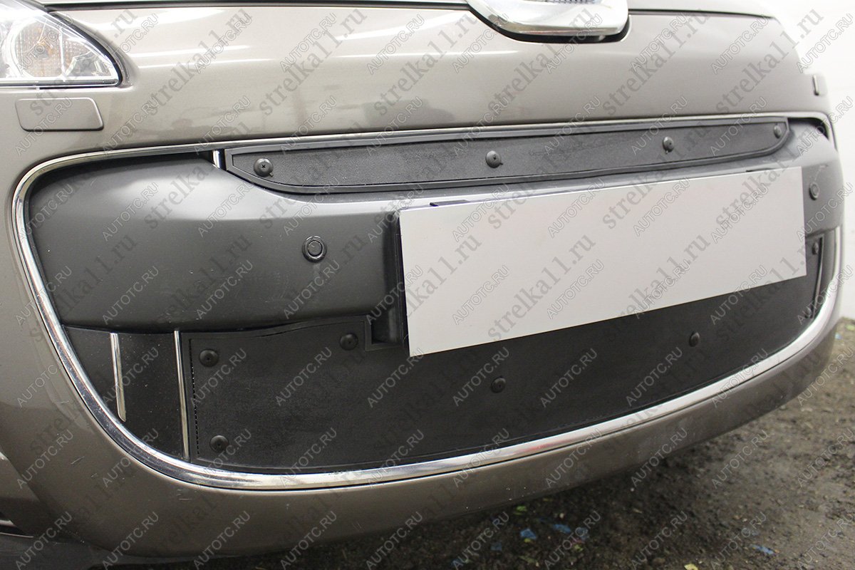 759 р. Зимняя заглушка решетки радиатора (низ) Стрелка11 Peugeot 4007 (2007-2012) (черная)  с доставкой в г. Кемерово