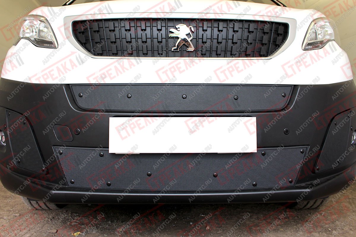 759 р. Зимняя заглушка решетки радиатора (низ) Стрелка11 Peugeot Expert K0 цельнометаллический фургон дорестайлинг (2016-2024) (черная) с доставкой в г. Кемерово Увеличить фотографию 1 759 р. Зимняя заглушка решетки радиатора (низ) Стрелка11 Peugeot Expert K0 цельнометаллический фургон дорестайлинг (2016-2024) (черная) с доставкой в г. Кемерово