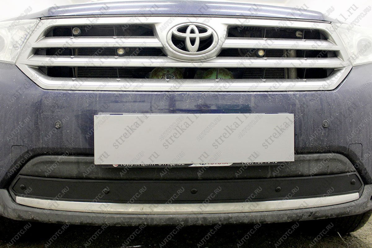 759 р. Зимняя заглушка решетки радиатора Стрелка11 Toyota Highlander XU40 рестайлинг (2010-2013) (черная)  с доставкой в г. Кемерово