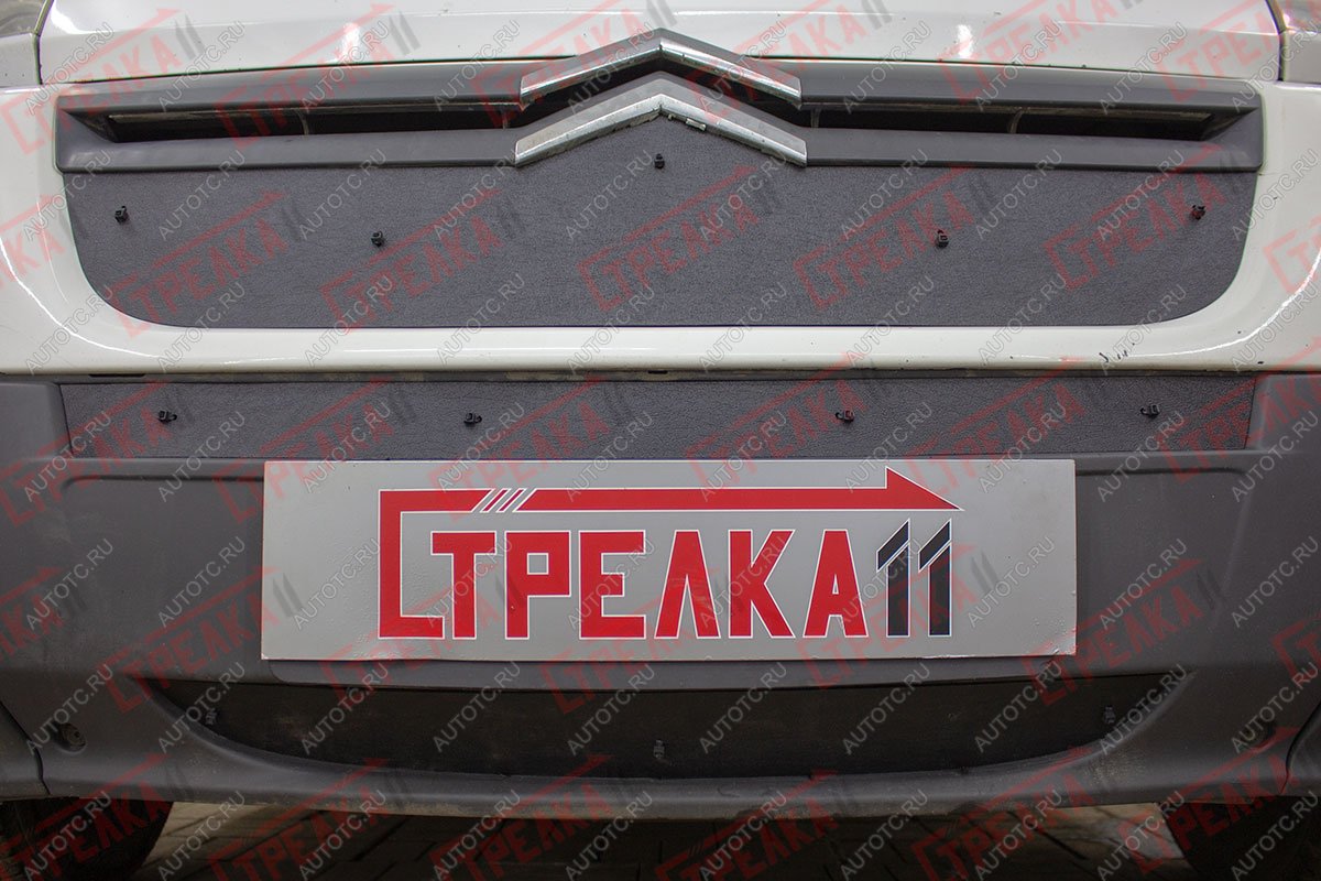 1 259 р. Зимняя защита на стяжке (середина) Стрелка11  CITROEN Jumper  250 (2006-2014) (черная)  с доставкой в г. Кемерово