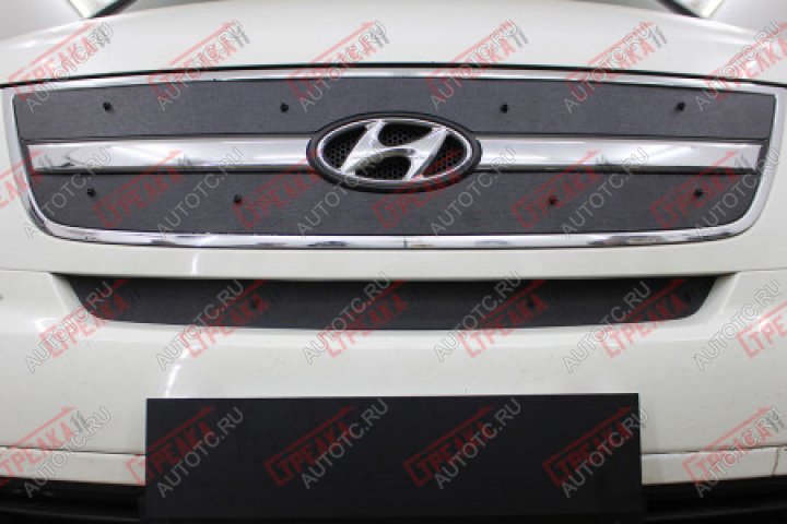 1 239 р. Зимняя защита радиатора (центр) Стрелка 11 Hyundai Starex/Grand Starex/H1 TQ дорестайлинг (2007-2013) (установка без сетки )  с доставкой в г. Кемерово