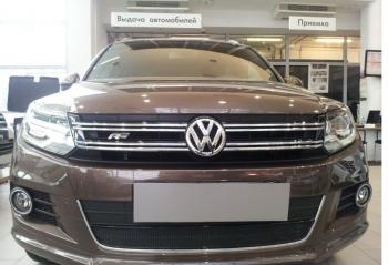 Защита радиатора (низ с парктроником) Стрелка11 Премиум Volkswagen Tiguan Mk2 дорестайлинг (2016-2020) (хром)
