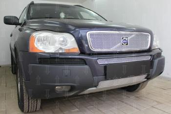 3 999 р. Защита радиатора (низ) Стрелка11 PREMIUM Volvo XC90 C дорестайлинг (2002-2006) (хром)  с доставкой в г. Кемерово. Увеличить фотографию 1