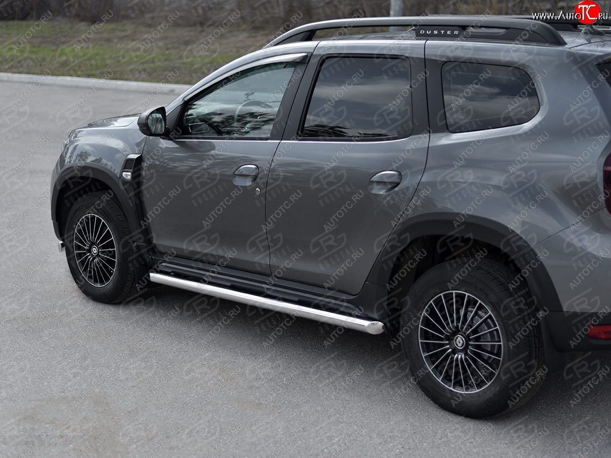 10 399 р. Защита порогов (Ø63 мм) Russtal Renault Duster HM рестайлинг (2021-2024) (срез на торцах 45°, полированная нержавейка)  с доставкой в г. Кемерово
