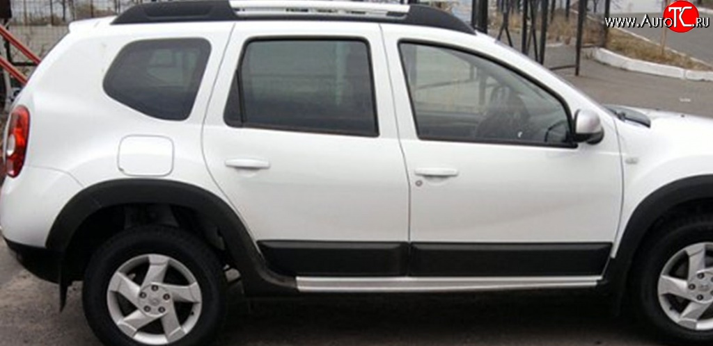 6 699 р. Молдинги дверей (комплект) RussArtel Renault Duster HS рестайлинг (2015-2021) (Поверхность шагрень)  с доставкой в г. Кемерово
