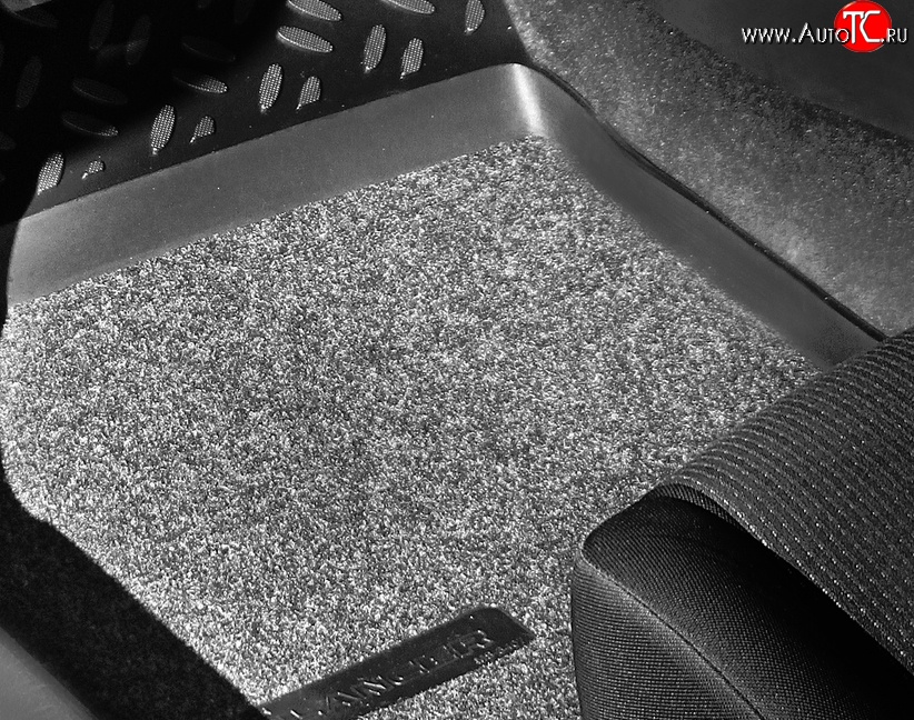 3 699 р. Комплект ковриков в салон Aileron 4 шт. (полиуретан, покрытие Soft)  Renault Fluence (2010-2012) дорестайлинг  с доставкой в г. Кемерово