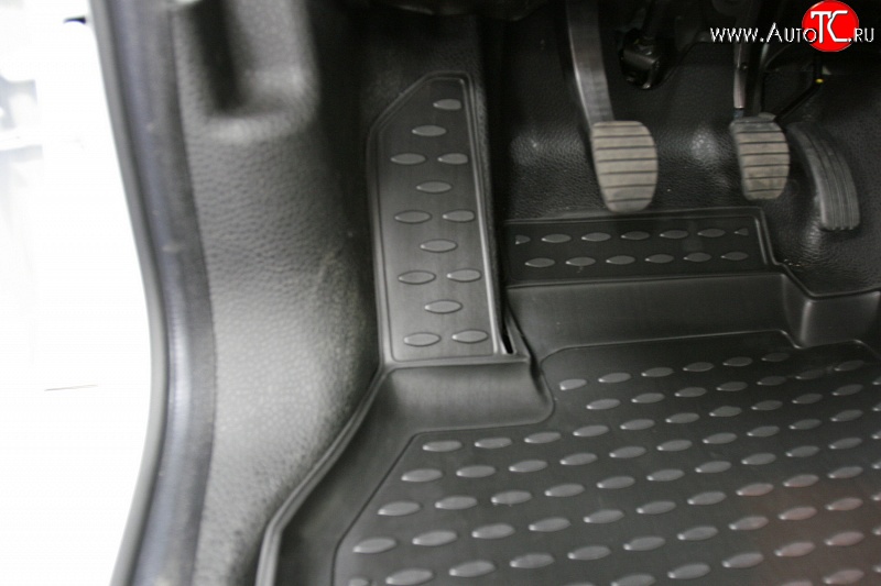 2 349 р. Коврики в салон Element 4 шт. (полиуретан) Renault Kangoo KW0 дорестайлинг (2008-2013) с доставкой в г. Кемерово Увеличить фотографию 1 2 349 р. Коврики в салон Element 4 шт. (полиуретан) Renault Kangoo KW0 дорестайлинг (2008-2013) с доставкой в г. Кемерово