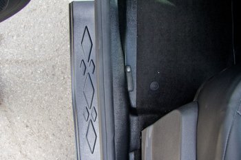 2 179 р. Накладки порогов в дверной проем Артформ (с надписью) Renault Kaptur рестайлинг (2020-2025)  с доставкой в г. Кемерово. Увеличить фотографию 4