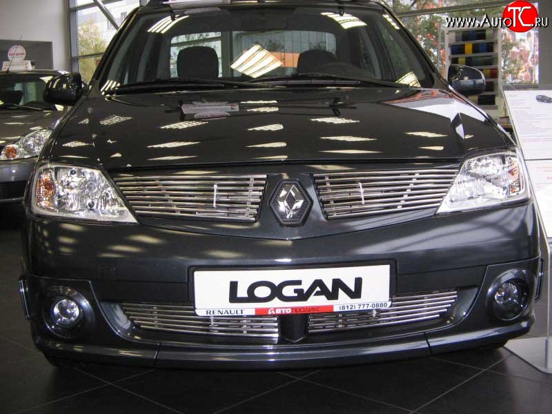 4 599 р. Декоративная вставка воздухозаборника Berkut Renault Logan 1 дорестайлинг (2004-2010)  с доставкой в г. Кемерово