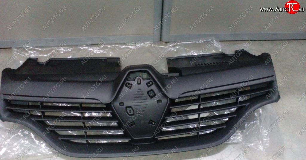 1 749 р. Решетка радиатора SPARD Renault Logan 2 дорестайлинг (2014-2018) (Неокрашенная)  с доставкой в г. Кемерово
