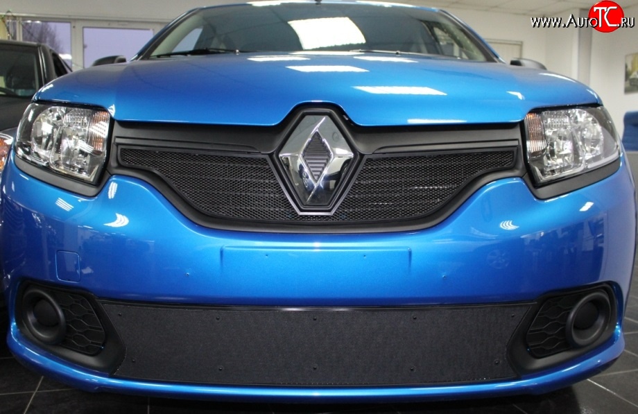 1 469 р. Сетка в решетку радиатора Russtal Renault Sandero (B8) дорестайлинг (2014-2018) (черная)  с доставкой в г. Кемерово