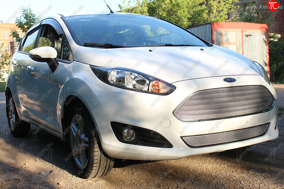 3 779 р.           Защита радиатора Ford Fiesta MK6 (рестайлинг) 2015- chrome низ PREMIUM  Ford Fiesta  6 (2012-2019) седан рестайлинг, хэтчбэк 3 дв. рестайлинг, хэтчбэк 5 дв. рестайлинг (хром)  с доставкой в г. Кемерово