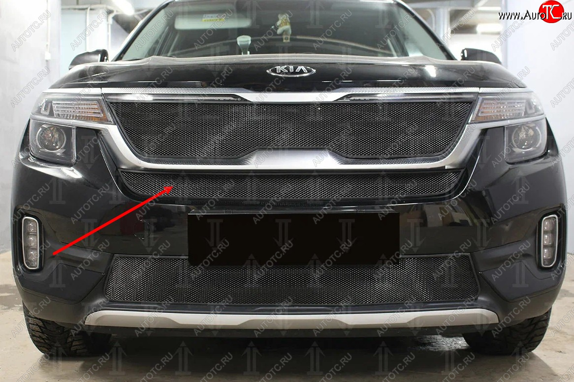 2 499 р.           Защита радиатора KIA Seltos 2019- black середина  KIA Seltos (2019-2025) (черная)  с доставкой в г. Кемерово