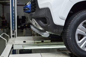 6 199 р. Защита переднего бампера (волна, Ø63) Petroil Tuning  Лада Нива Трэвел (2021-2025) (212300-80) (сталь в цвет серебристый (Искра))  с доставкой в г. Кемерово. Увеличить фотографию 3