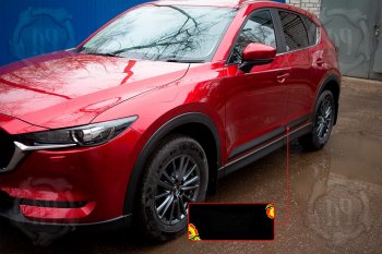 Передний левый молдинг на дверь Русская Артель Mazda CX-5 KF (2016-2025) (Поверхность шагрень)