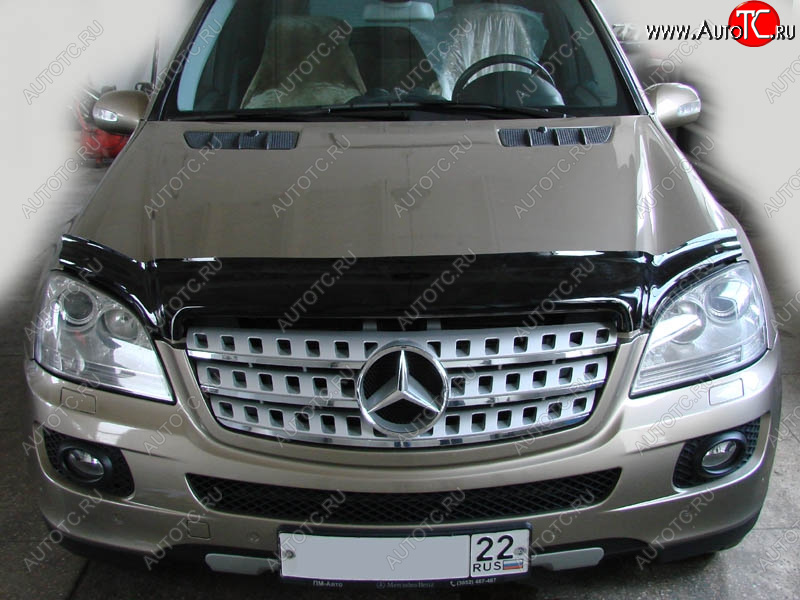 5 079 р. Дефлектор капота SIM Mercedes-Benz ML class W164 дорестайлинг (2005-2008)  с доставкой в г. Кемерово
