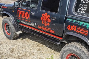 46 869 р. Защита порогов с подножкой РИФ Toyota Hilux N80, N90, N100, N110 дорестайлинг (1988-1991)  с доставкой в г. Кемерово. Увеличить фотографию 4