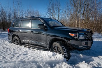 73 999 р. Бампер передний силовой РИФ  Toyota Land Cruiser  200 (2007-2015) дорестайлинг, 1-ый рестайлинг (С дополнительными фарами, защитной дугой и защитой бачка омывателя)  с доставкой в г. Кемерово. Увеличить фотографию 4