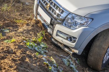 43 999 р. Бампер передний силовой РИФ  Mitsubishi Pajero ( 4 V90,  4 V80) (2006-2020) дорестайлинг, дорестайлинг, 1-ый рестайлинг, 3 дв. 1-ый рестайлинг, 2-ой рестайлинг (Под площадку для лебёдки RIFPJR-30000 с защитой радиатора)  с доставкой в г. Кемерово. Увеличить фотографию 5