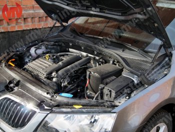4 099 р. Упор капота MV-Tuning (двойной)  Skoda Octavia  A7 (2012-2020) дорестайлинг лифтбэк, дорестайлинг универсал, рестайлинг лифтбэк, рестайлинг универсал  с доставкой в г. Кемерово. Увеличить фотографию 4