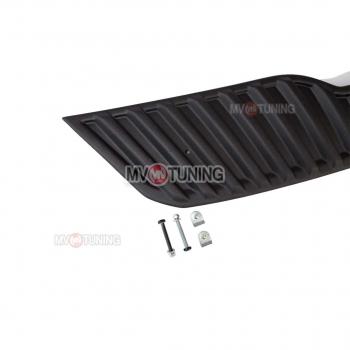 2 449 р. Заглушка решетки радиатора MV-Tuning  Skoda Rapid ( NH3,  NH1) (2012-2020) дорестайлинг лифтбэк, хэтчбэк дорестайлинг, хэтчбэк рестайлинг, рестайлинг лифтбэк (Поверхность текстурная)  с доставкой в г. Кемерово. Увеличить фотографию 3