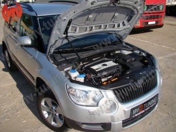 2 969 р. Упор капота MV-Tuning (одинарный)  Skoda Yeti (2009-2018)  с доставкой в г. Кемерово. Увеличить фотографию 4