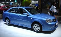 5 949 р. Накладка Street Edition на передний бампер Chevrolet Lacetti седан (2002-2013) (Неокрашенная)  с доставкой в г. Кемерово. Увеличить фотографию 4