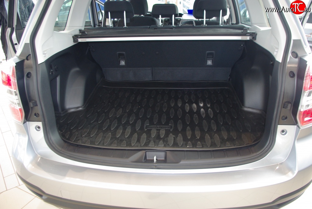 1 569 р. Коврик в багажник Aileron (полиуретан)  Subaru Forester  SJ (2012-2019) дорестайлинг, рестайлинг  с доставкой в г. Кемерово