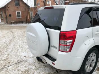 6 949 р. Пластиковый колпак запасного колеса SUZUKI (верхняя часть, 225/70/16)  Suzuki Grand Vitara ( FTB03 3 двери,  3TD62, TL52 5 дверей,  JT 5 дверей,  JT 3 двери,  JT) - Grand Vitara XL7 (неокрашенный)  с доставкой в г. Кемерово. Увеличить фотографию 13