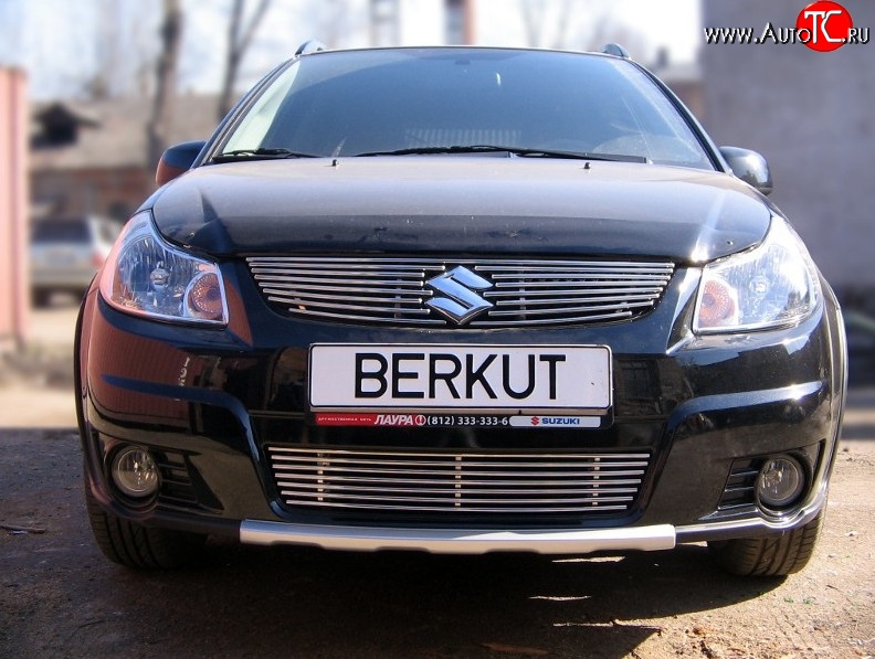 5 499 р. Декоративная вставка воздухозаборника (хетчбек) Berkut Suzuki SX4 GYA,GYB  рестайлинг, хэтчбэк (2010-2016)  с доставкой в г. Кемерово