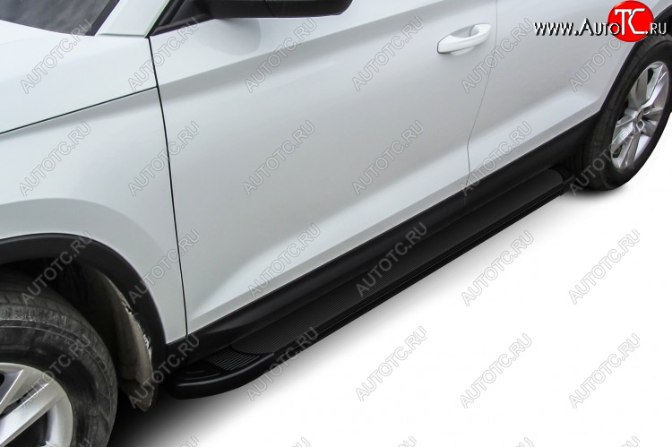 16 999 р. Пороги алюминиевые Slitkoff  Toyota Hilux  AN120 (2017-2020) 1-ый рестайлинг (Optima Black )  с доставкой в г. Кемерово