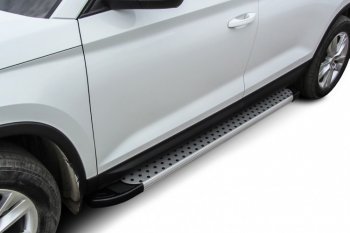 Пороги алюминиевые Slitkoff Toyota Hilux  AN120 (2017-2020) 1-ый рестайлинг (Standart Silver)
