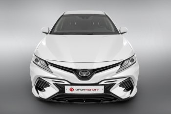 17 199 р. Накладка в центральный воздухозаборник переднего бампера Harius  Toyota Camry  XV70 (2017-2021) дорестайлинг (Неокрашенная)  с доставкой в г. Кемерово. Увеличить фотографию 2