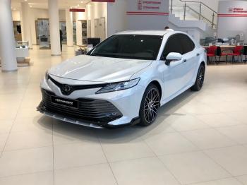 16 899 р. Накладка переднего бампера HEMMES  Toyota Camry  XV70 (2017-2021) дорестайлинг  с доставкой в г. Кемерово. Увеличить фотографию 3