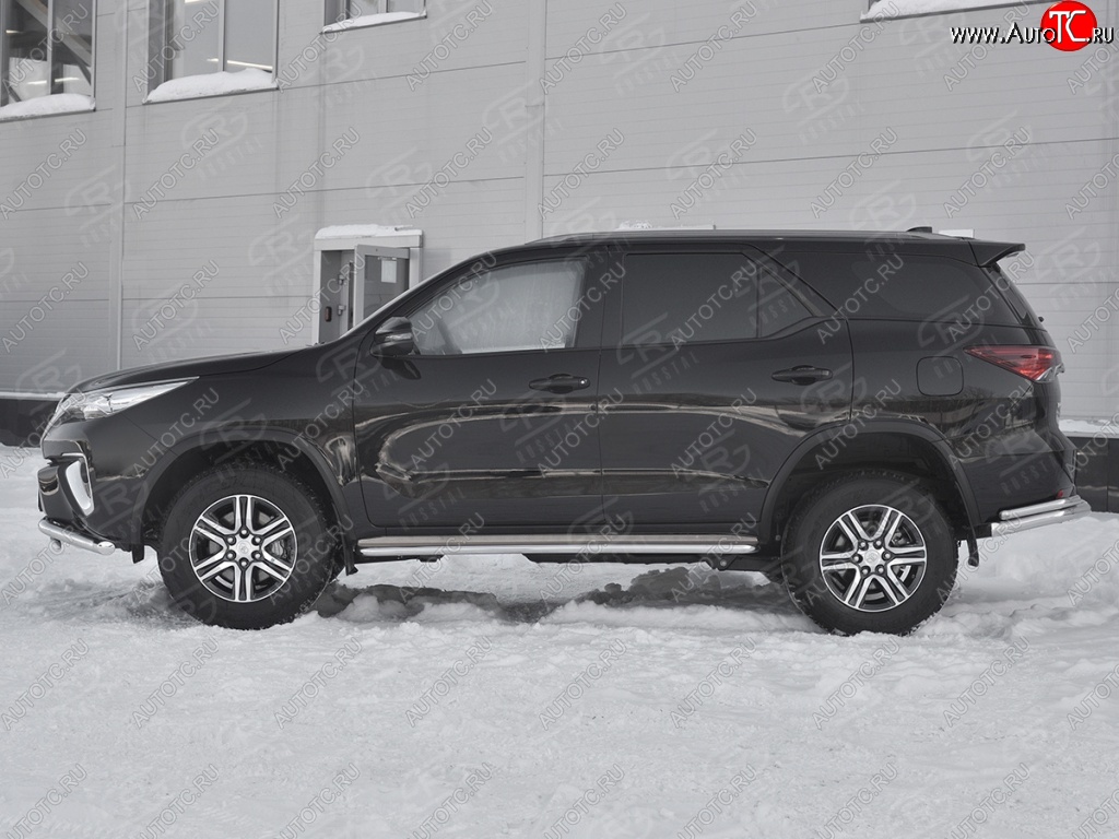 35 549 р. Порожки для ног (труба Ø42) SLITKOFF  Toyota Fortuner  AN160 (2015-2025) дорестайлинг, рестайлинг (лист - нержавейка, профиль - нержавейка)  с доставкой в г. Кемерово