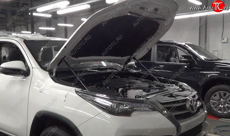 2 049 р. Упоры капота Russtal Toyota Fortuner AN160 дорестайлинг (2015-2020)  с доставкой в г. Кемерово