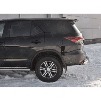 17 999 р. Защита заднего бампера (Ø63 мм короткая, нержавейка) SLITKOFF  Toyota Fortuner  AN160 (2015-2020) дорестайлинг  с доставкой в г. Кемерово. Увеличить фотографию 3