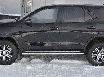 20 799 р. Защита порогов Russtal труба 120х60 овал с проступью Toyota Fortuner AN160 рестайлинг (2020-2025)  с доставкой в г. Кемерово. Увеличить фотографию 2