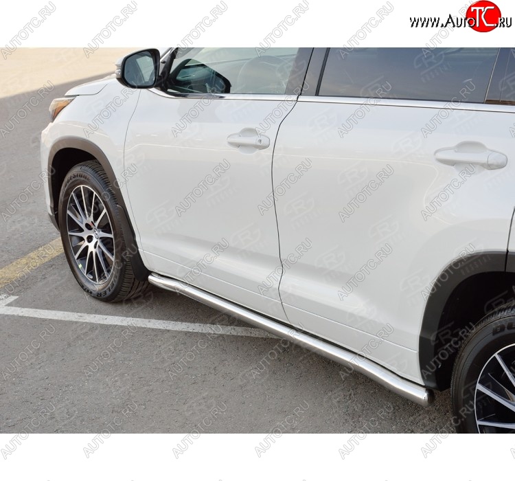 23 399 р. Защита порогов SLITKOFF из круглой трубы диаметром 63 мм SLITKOFF v3 Toyota Highlander XU50 дорестайлинг (2013-2017)  с доставкой в г. Кемерово
