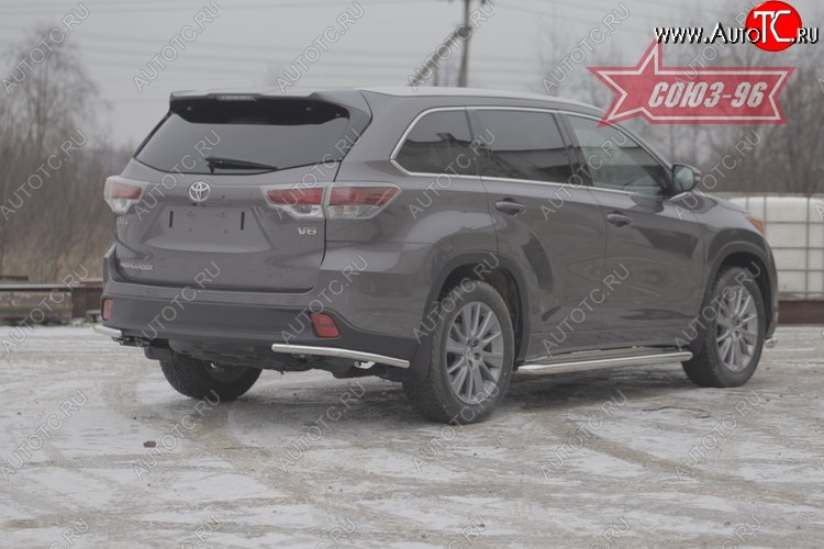 8 864 р. Защита заднего бампера из боковых уголков Souz-96 (d42)  Toyota Highlander  XU50 (2013-2017) дорестайлинг  с доставкой в г. Кемерово