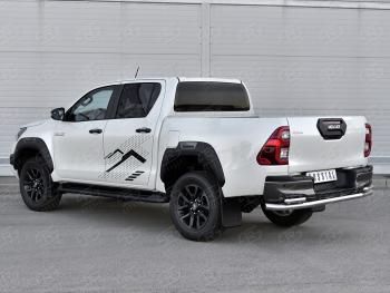 Защита заднего бампера (Ø63 и 42 мм) SLITKOFF Toyota Hilux  AN120 (2020-2025) 2-ой рестайлинг (полированная нержавейка)