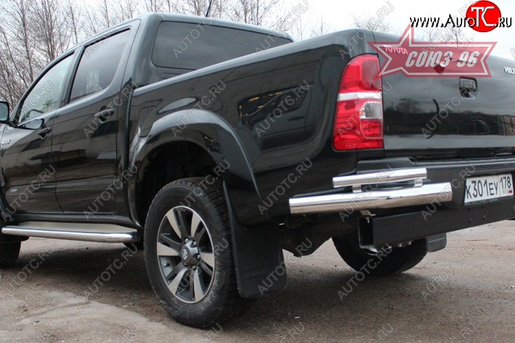 17 459 р. Защита заднего бампера из двойных боковых уголков Souz-96 (d76/42)  Toyota Hilux  AN10,AN20 (2008-2011) 1-ый рестайлинг  с доставкой в г. Кемерово