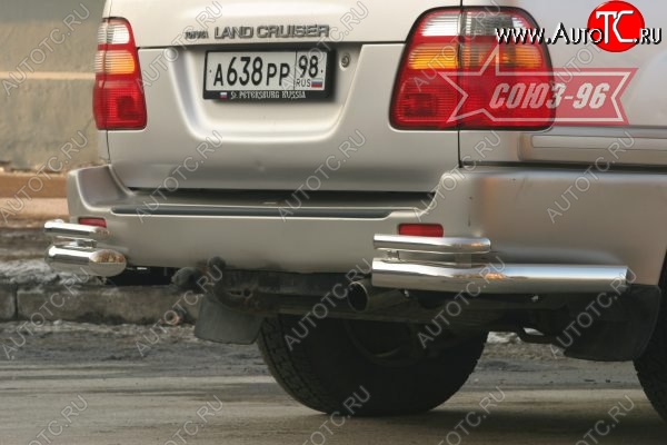22 454 р. Защита заднего бампера из боковых уголков Souz-96( d76)  Toyota Land Cruiser  100 (1998-2007) дорестайлинг, 1-ый рестайлинг, 2-ой рестайлинг  с доставкой в г. Кемерово