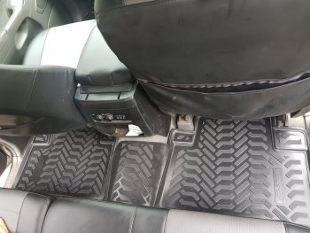 2 099 р. Комплект ковриков в салон (правый руль) Aileron 3D (с подпятником) Toyota Land Cruiser Prado J120 (2002-2009)  с доставкой в г. Кемерово. Увеличить фотографию 3