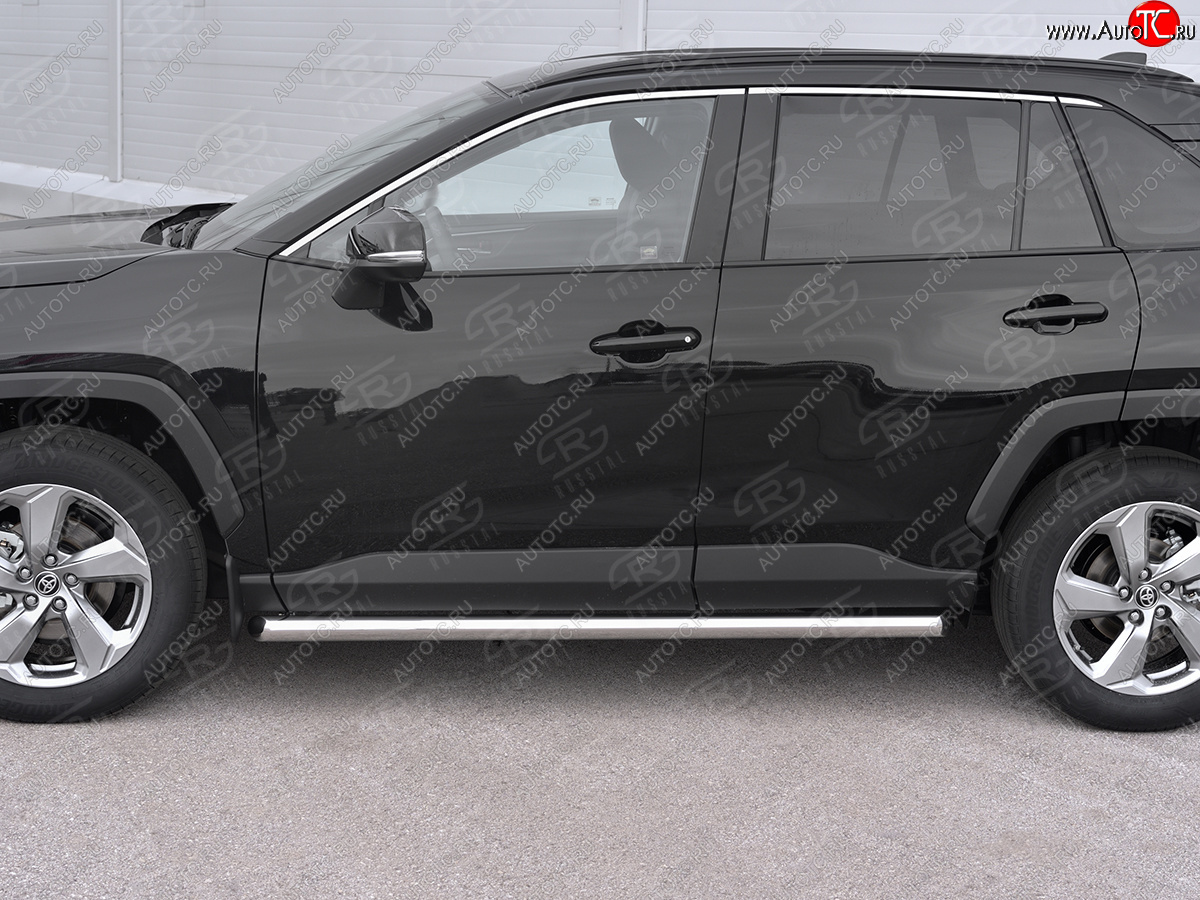 19 999 р. Защита порогов на SLITKOFF труба d63  Toyota RAV4  XA50 (2018-2025) 5 дв. дорестайлинг (защита порогов со скосами на торцах)  с доставкой в г. Кемерово
