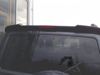 Непродувной спойлер-козырёк Ralex-Tuning V2 (со стоп сигналом) Уаз Патриот ( 3163 5 дв.,  Спорт,  3163 5-дв.) (2005-2025) дорестайлинг, 1-ый рестайлинг, 2-ой рестайлинг (Окрашенный)