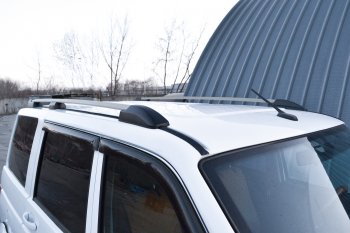 8 489 р. Рейлинги Petroil Tuning  Уаз Патриот ( 3163 5-дв.,  3163 5 дв.) (2014-2025) 1-ый рестайлинг, 2-ой рестайлинг (Цвет: серебристый муар)  с доставкой в г. Кемерово. Увеличить фотографию 3
