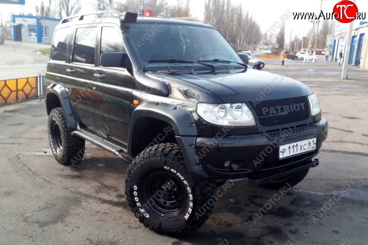 8 999 р. Решетка радиатора CrTuning - Чёрный БРУТ Уаз Патриот 23632 дорестайлинг пикап (2008-2014) (Установка с пластиковым бампером, Без надписи PATROT)  с доставкой в г. Кемерово